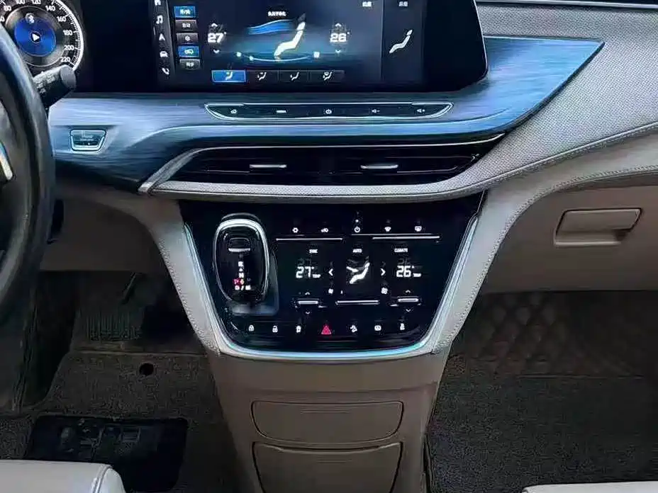 Buick GL8 2021