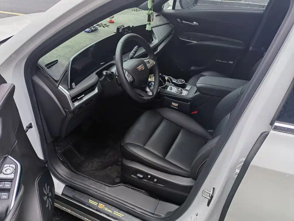 Cadillac XT4 2023