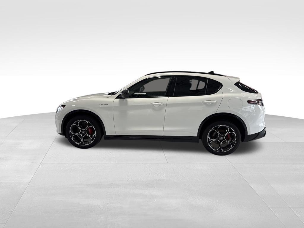 Alfa Romeo Stelvio 2024