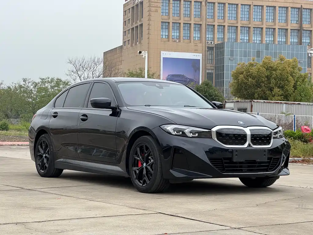 BMW i3 2023