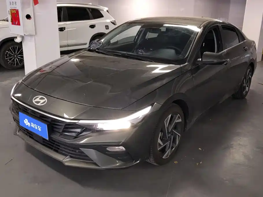 Hyundai Elantra 2026