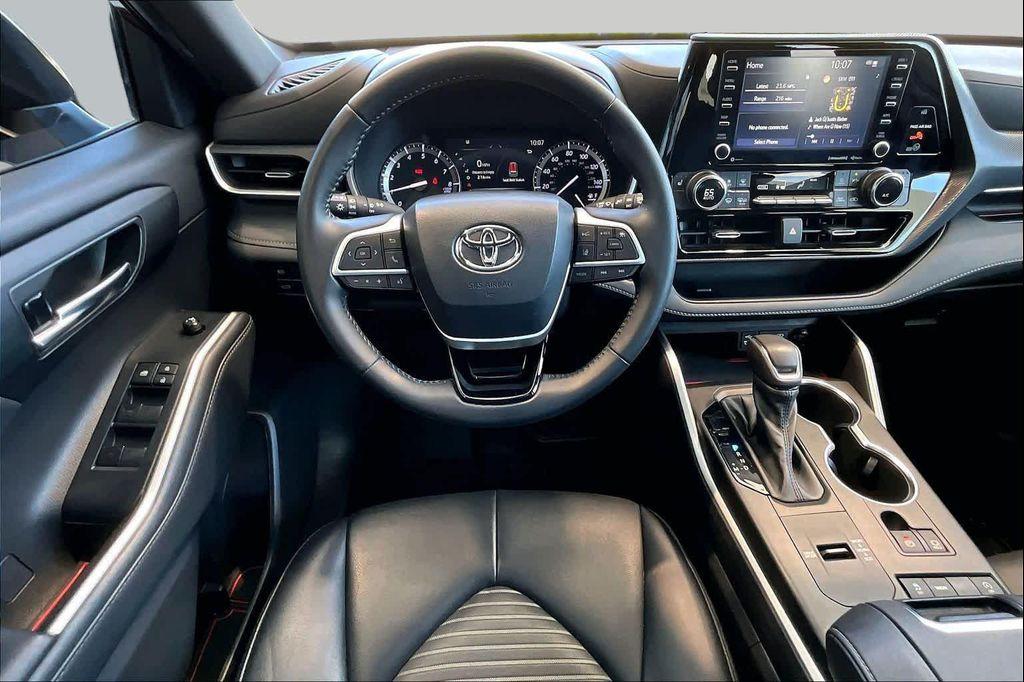 Toyota Highlander 2022
