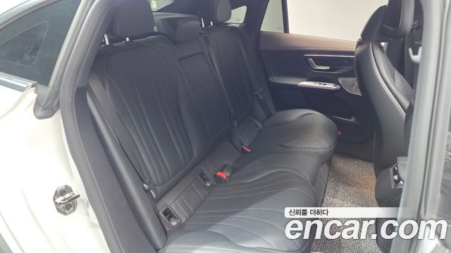 Mercedes-Benz EQE 2022