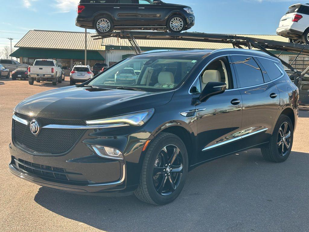 Buick Enclave 2023