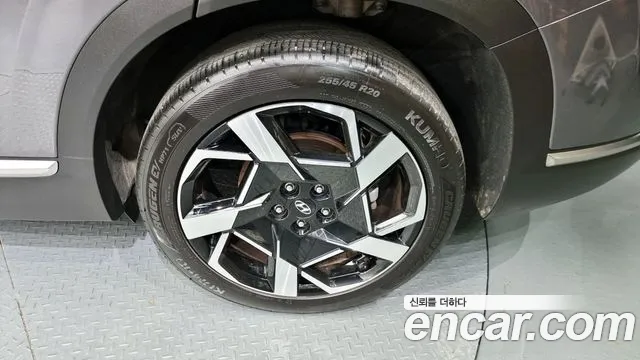 Hyundai Santa Fe 2023