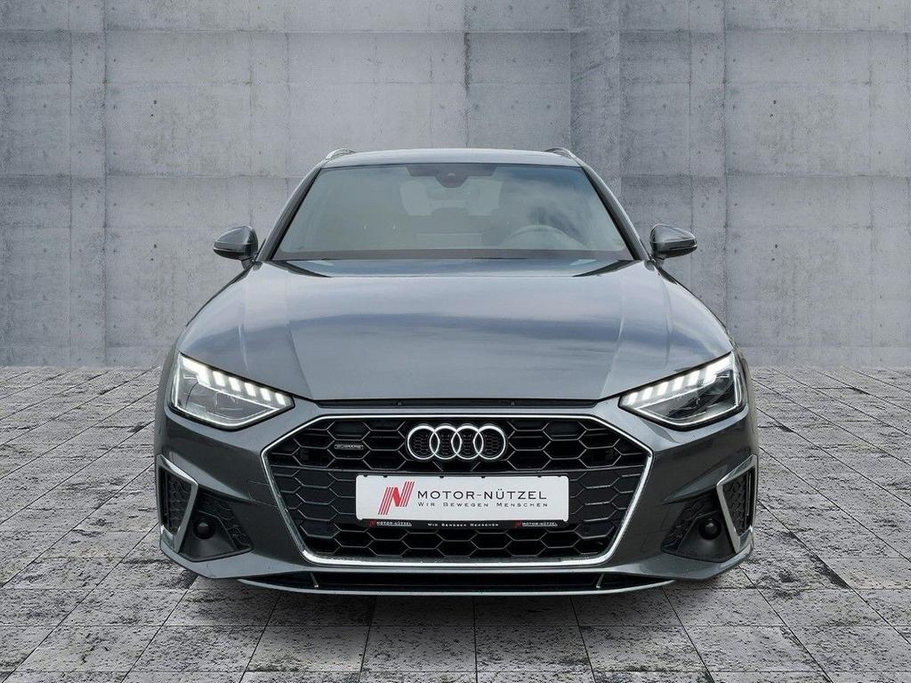Audi A4 2023