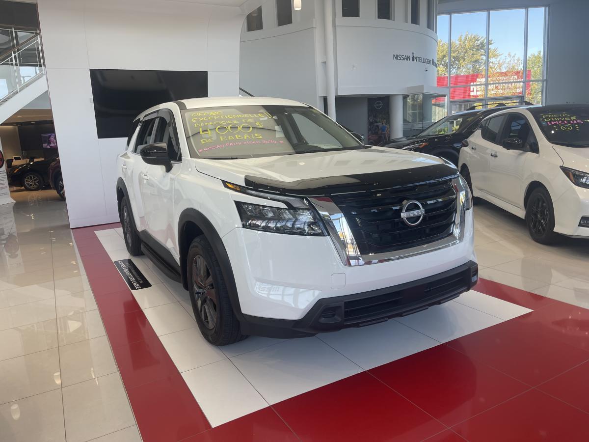 Nissan Pathfinder 2024