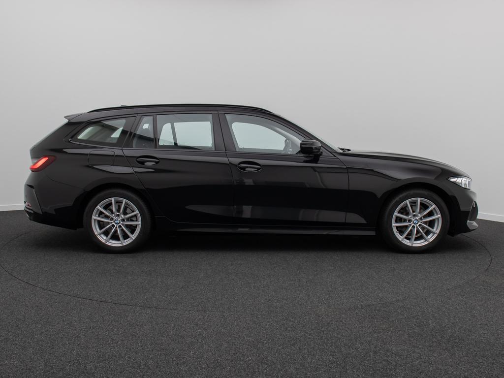 BMW 318 2024