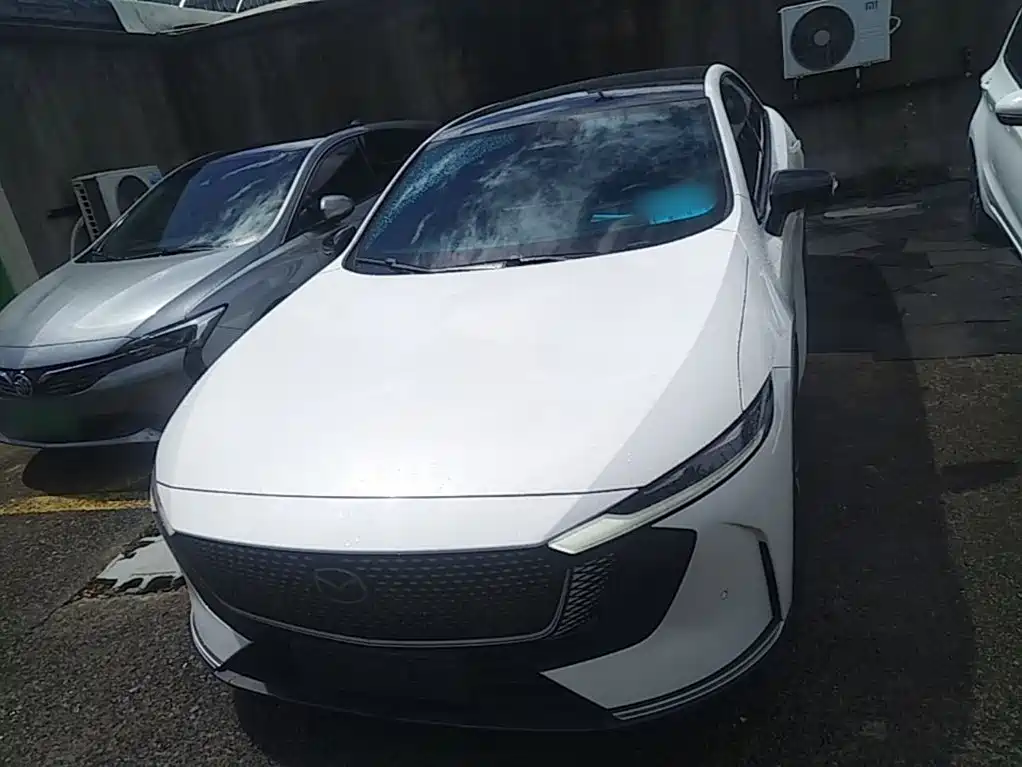 Mazda EZ-6 2025
