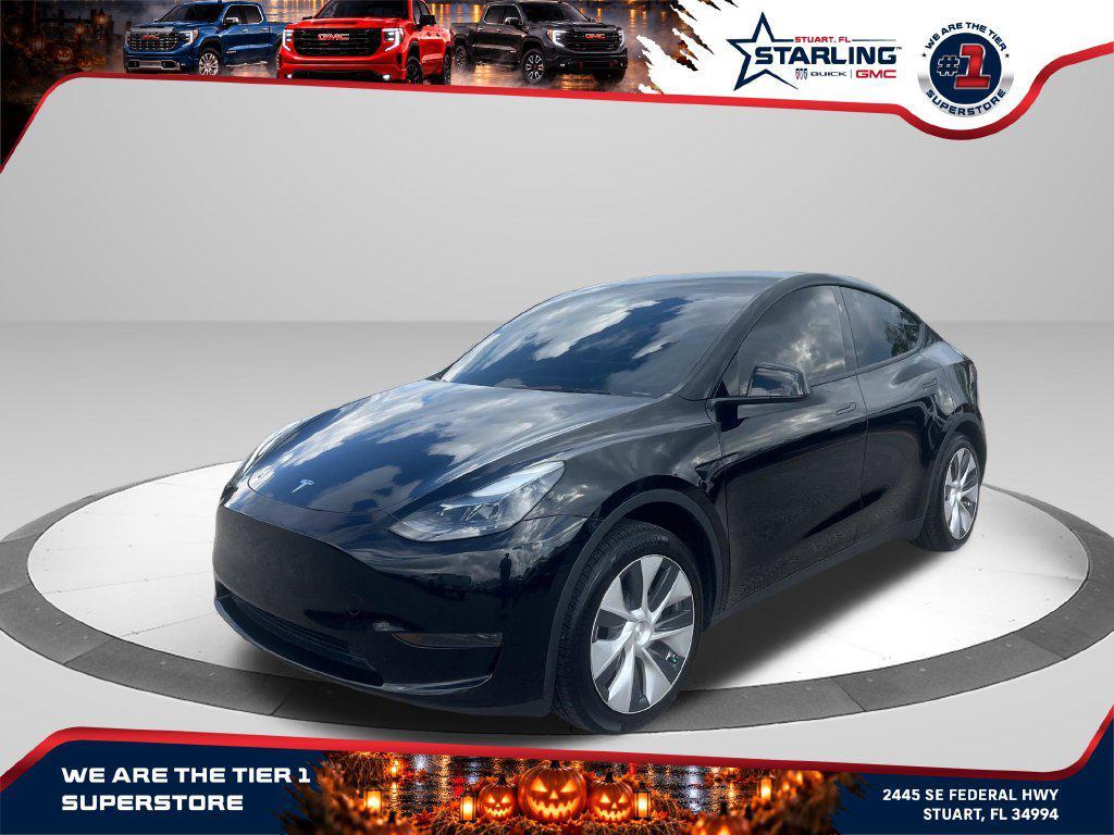 Tesla Model Y 2024