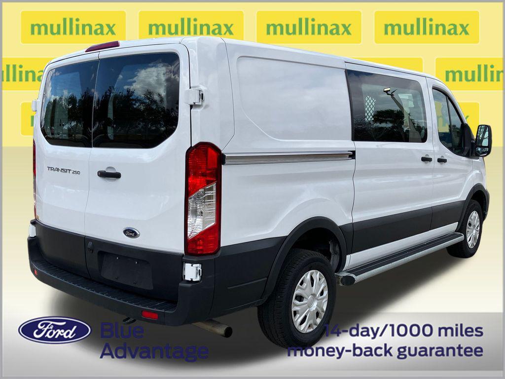 Ford Transit 2024