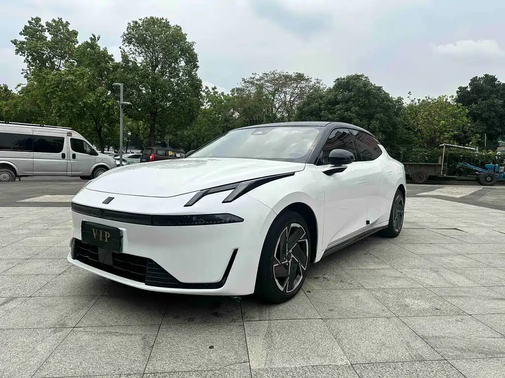 Lynk & Co 07 2024
