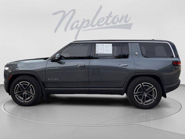 Rivian R1S 2025