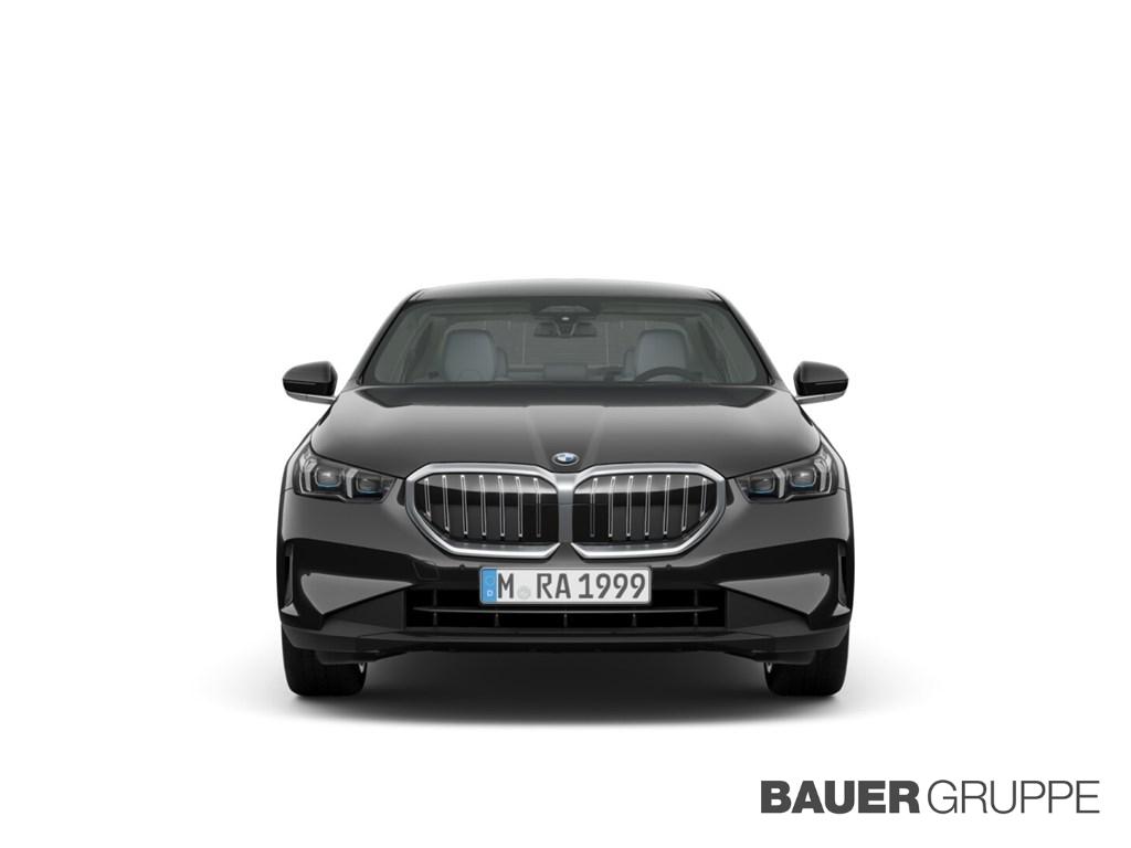 BMW 520 2023