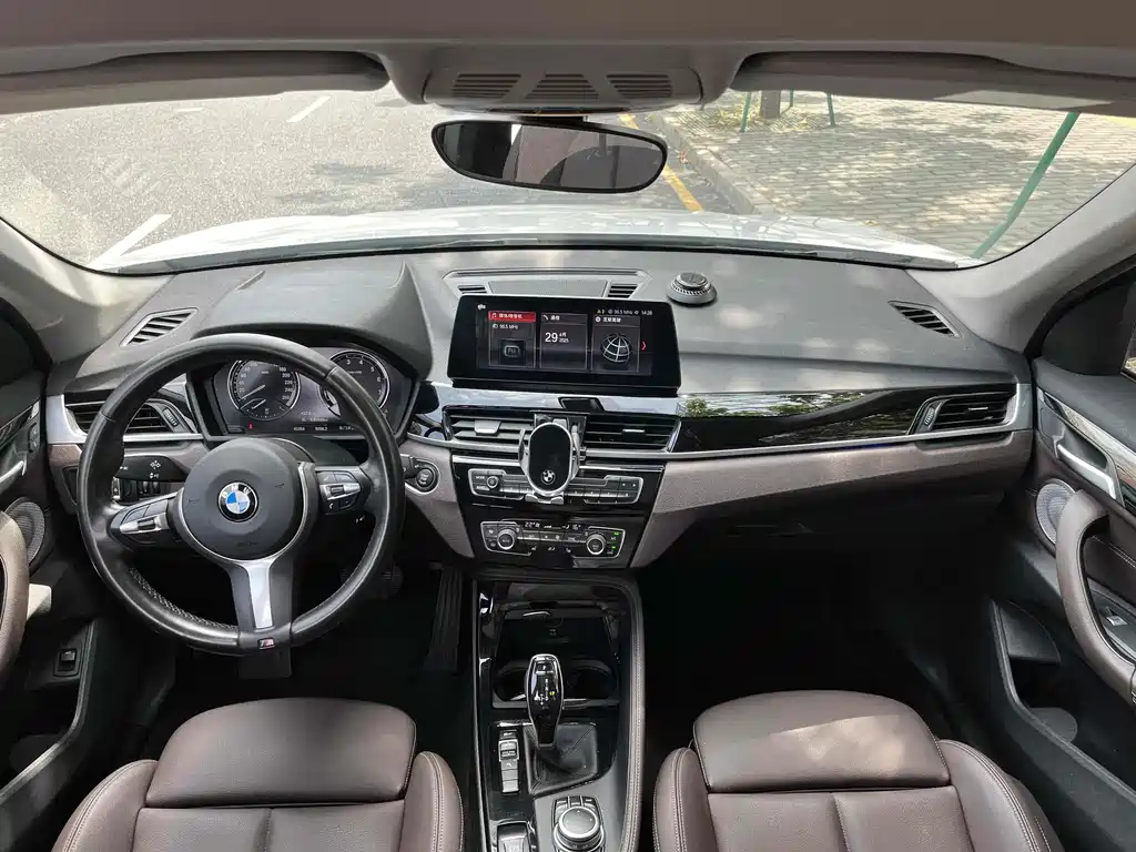 BMW X1 2021