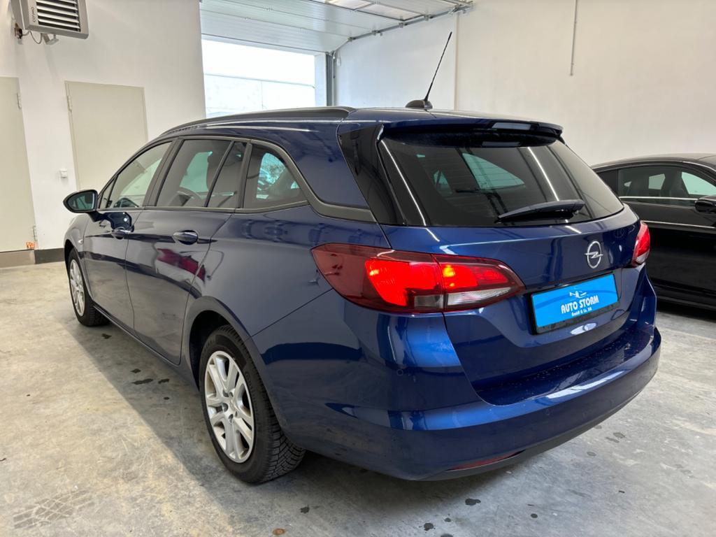Opel Astra 2022
