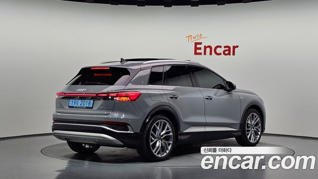 Audi Q4 e-tron 2025