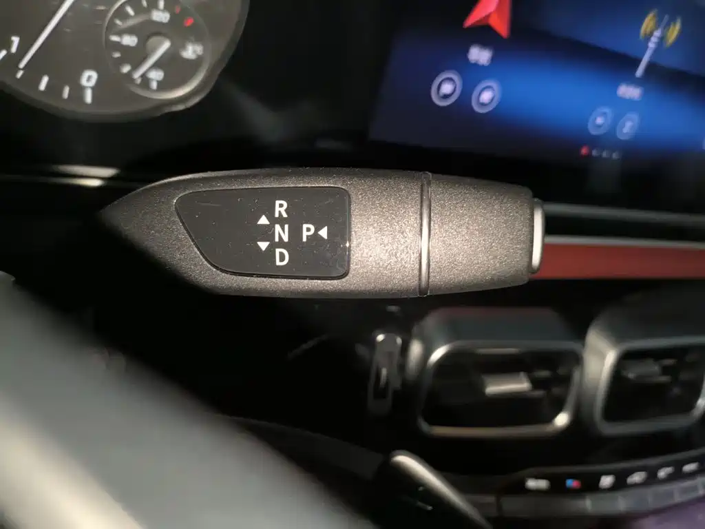 Mercedes-Benz Vito 2025