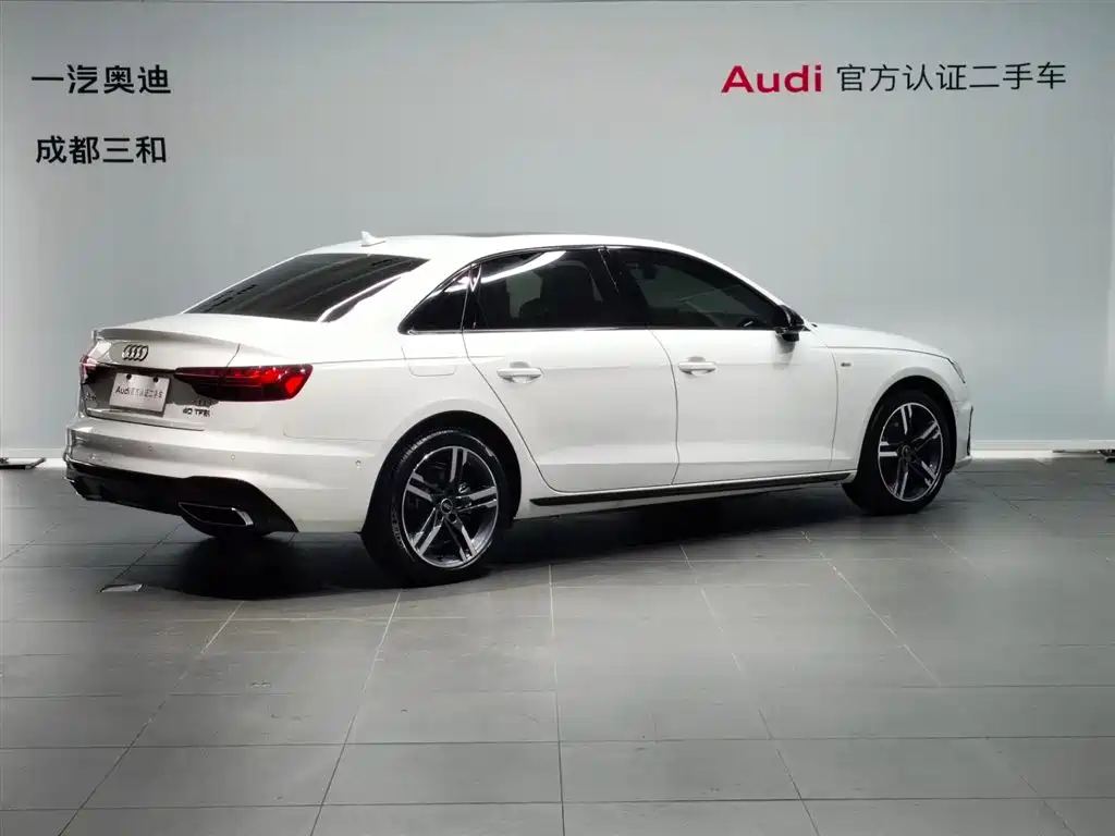 Audi A4 2022