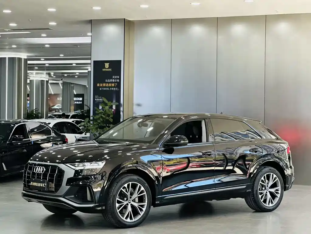 Audi Q8 2021