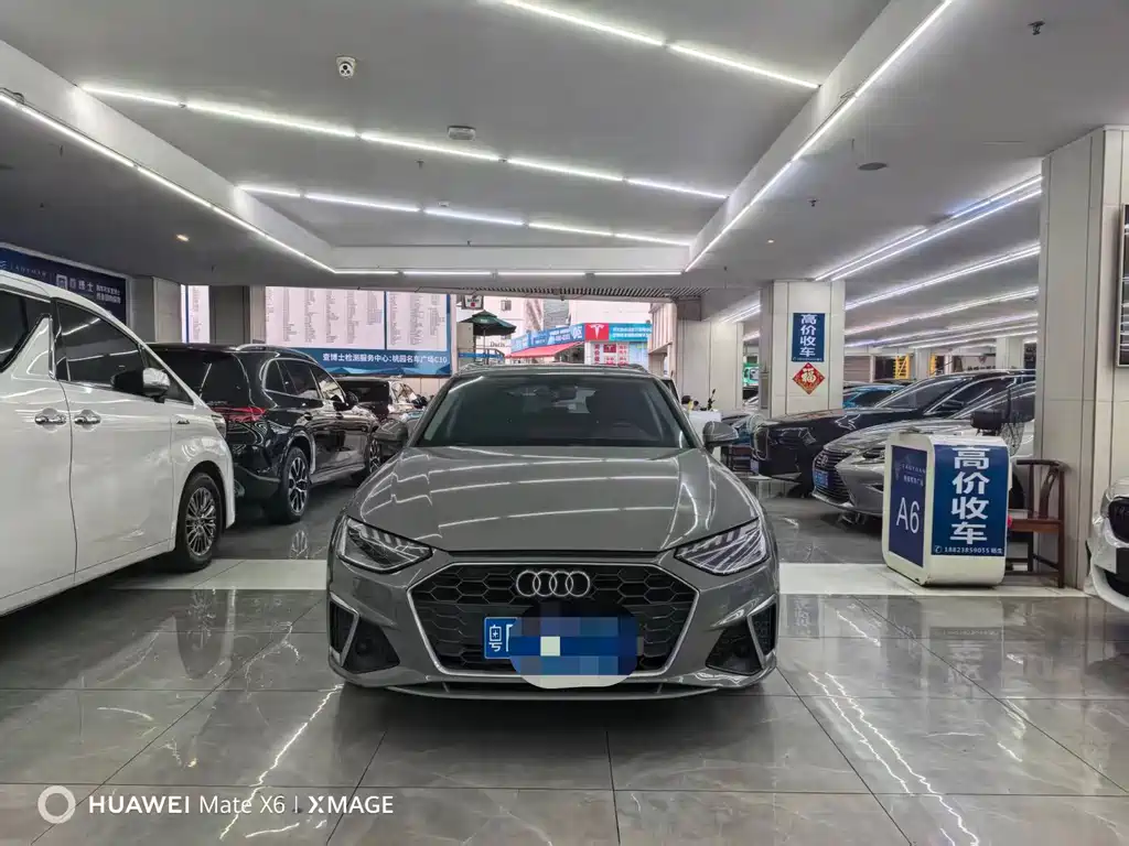 Audi A4 2022