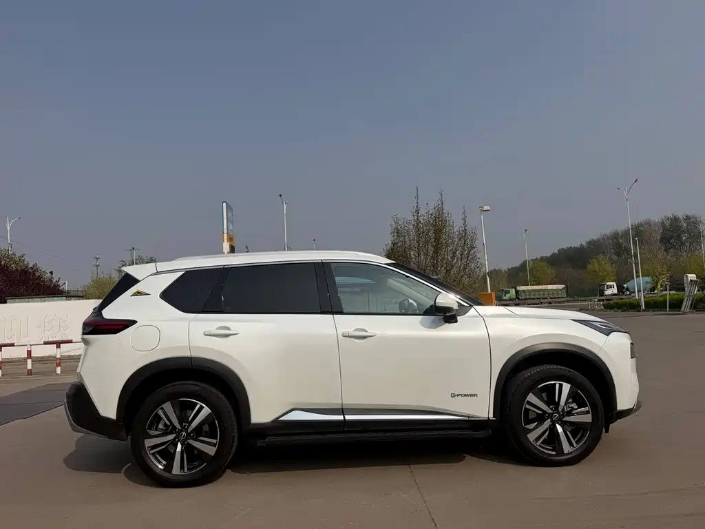 Nissan X-Trail 2024
