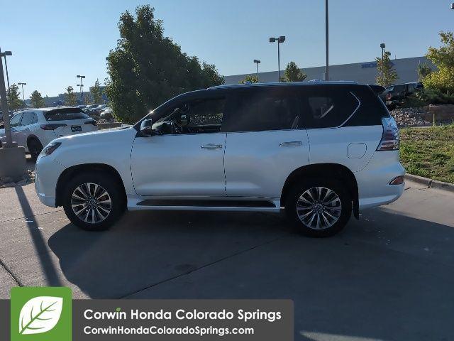 Lexus GX 2023