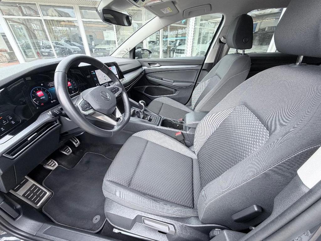 Volkswagen Golf 2023