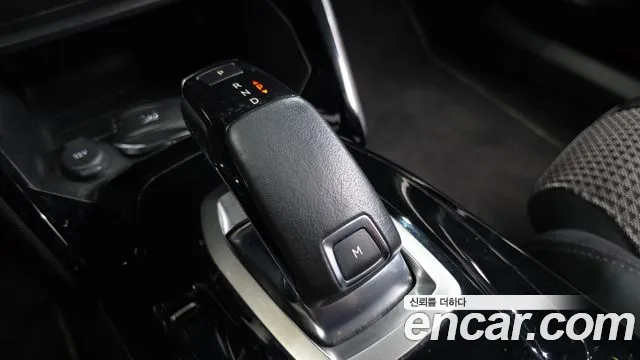 Peugeot 2008 2022