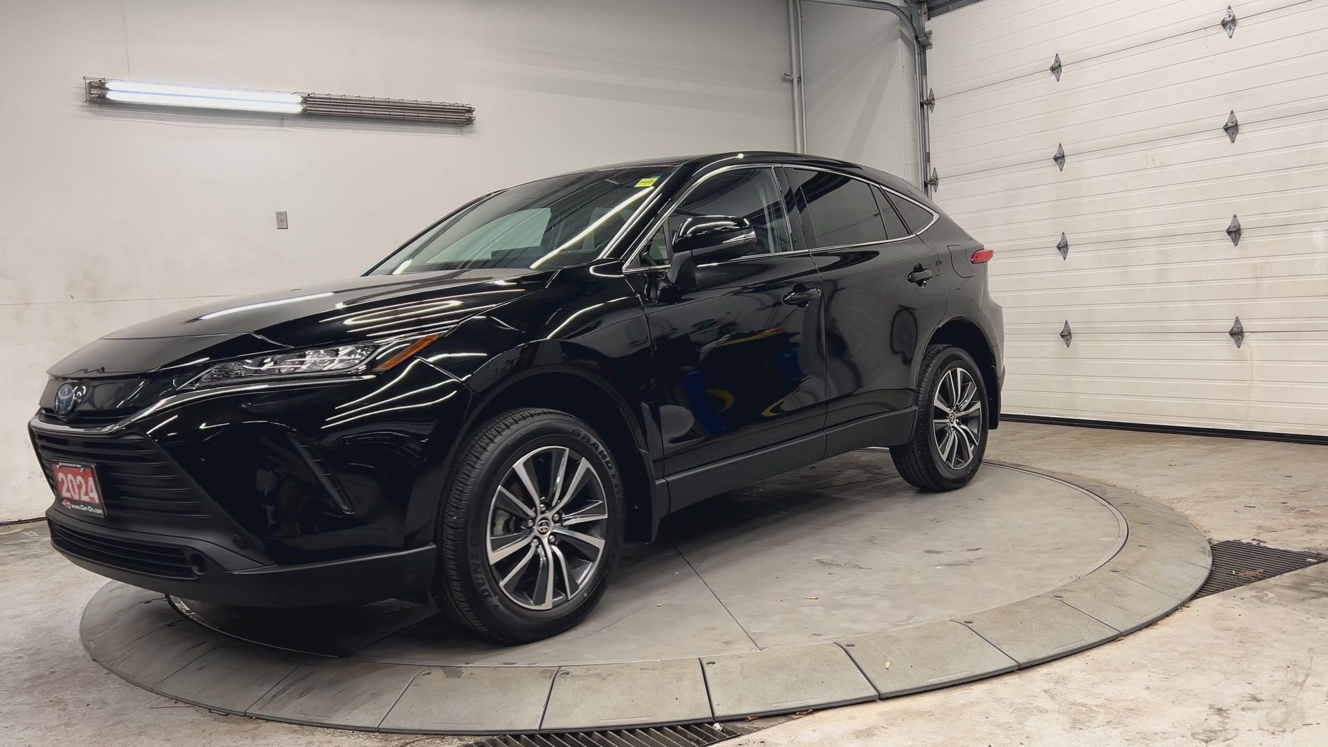 Toyota Venza 2024