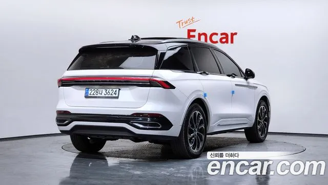 Lincoln Nautilus 2024