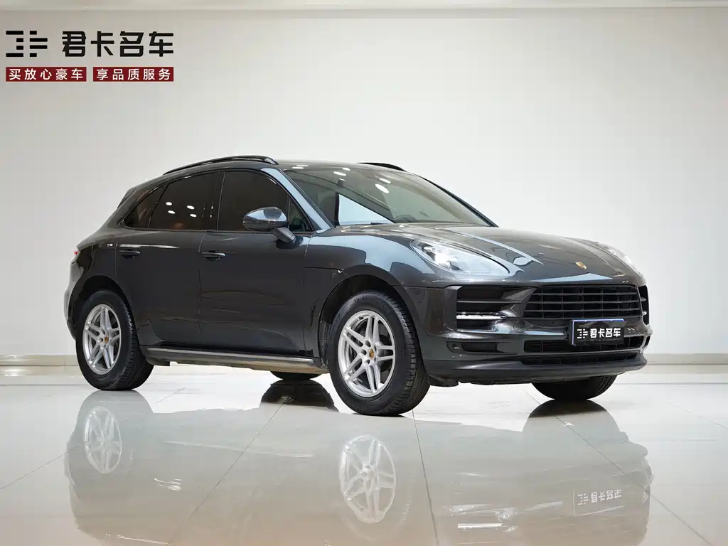 Porsche Macan 2021