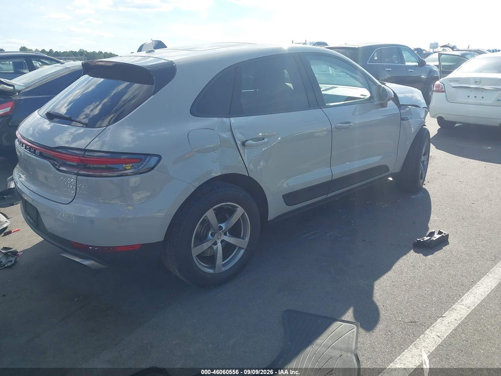Porsche Macan 2021