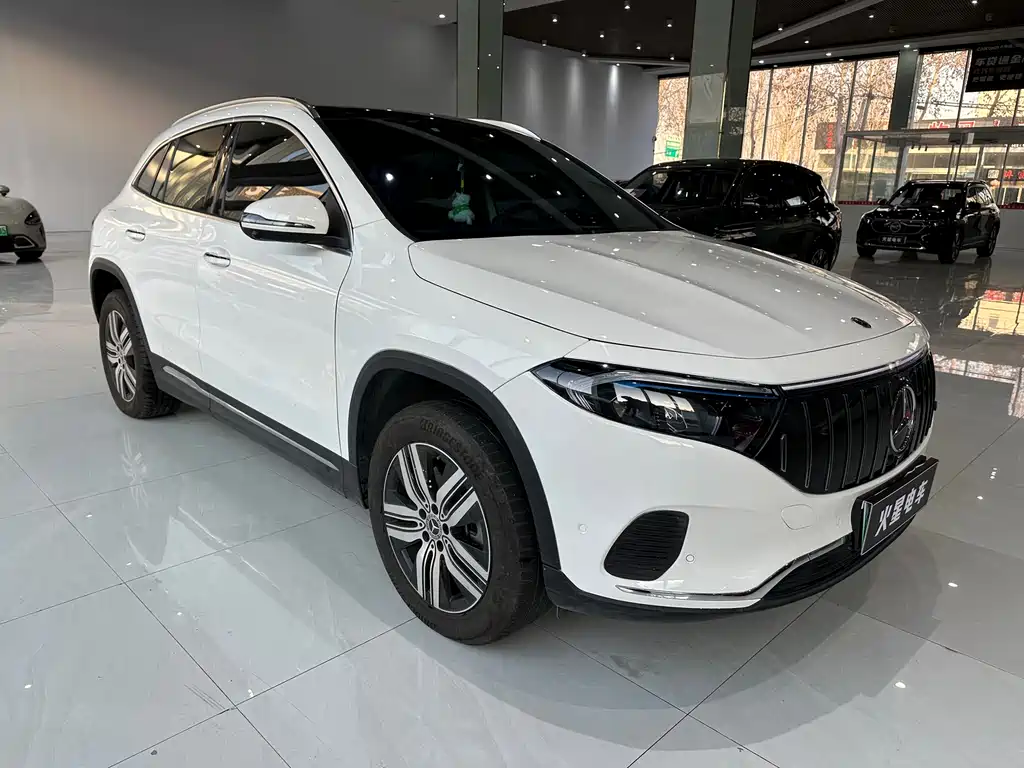 Mercedes-Benz EQA 2024