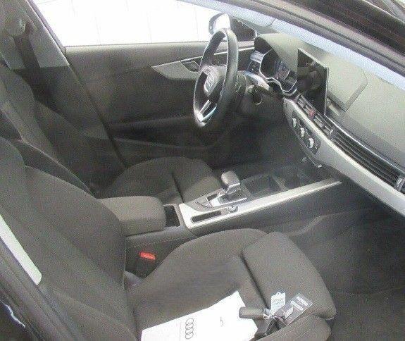 Audi A4 2022