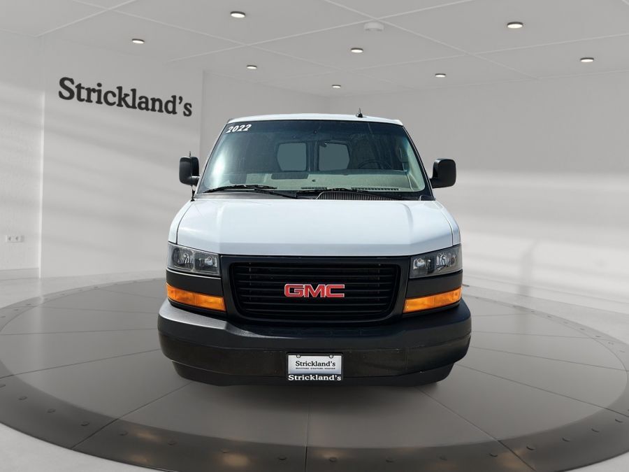 GMC Savana 2022