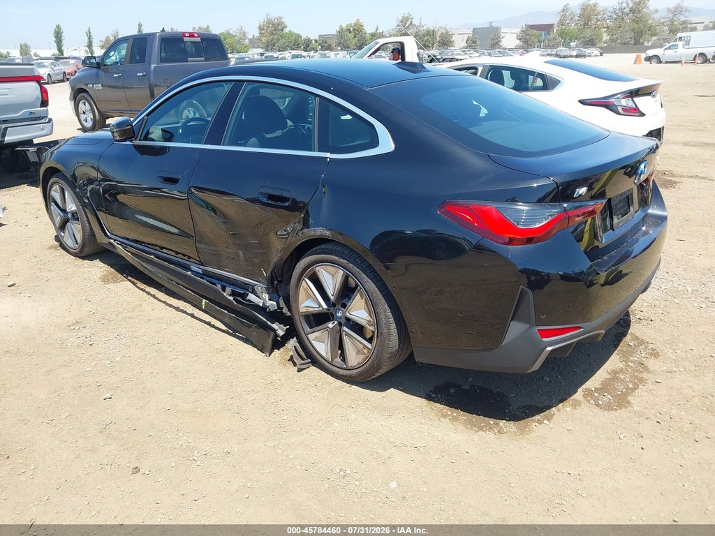 BMW i4 2024