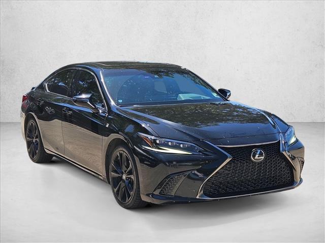 Lexus ES 2022