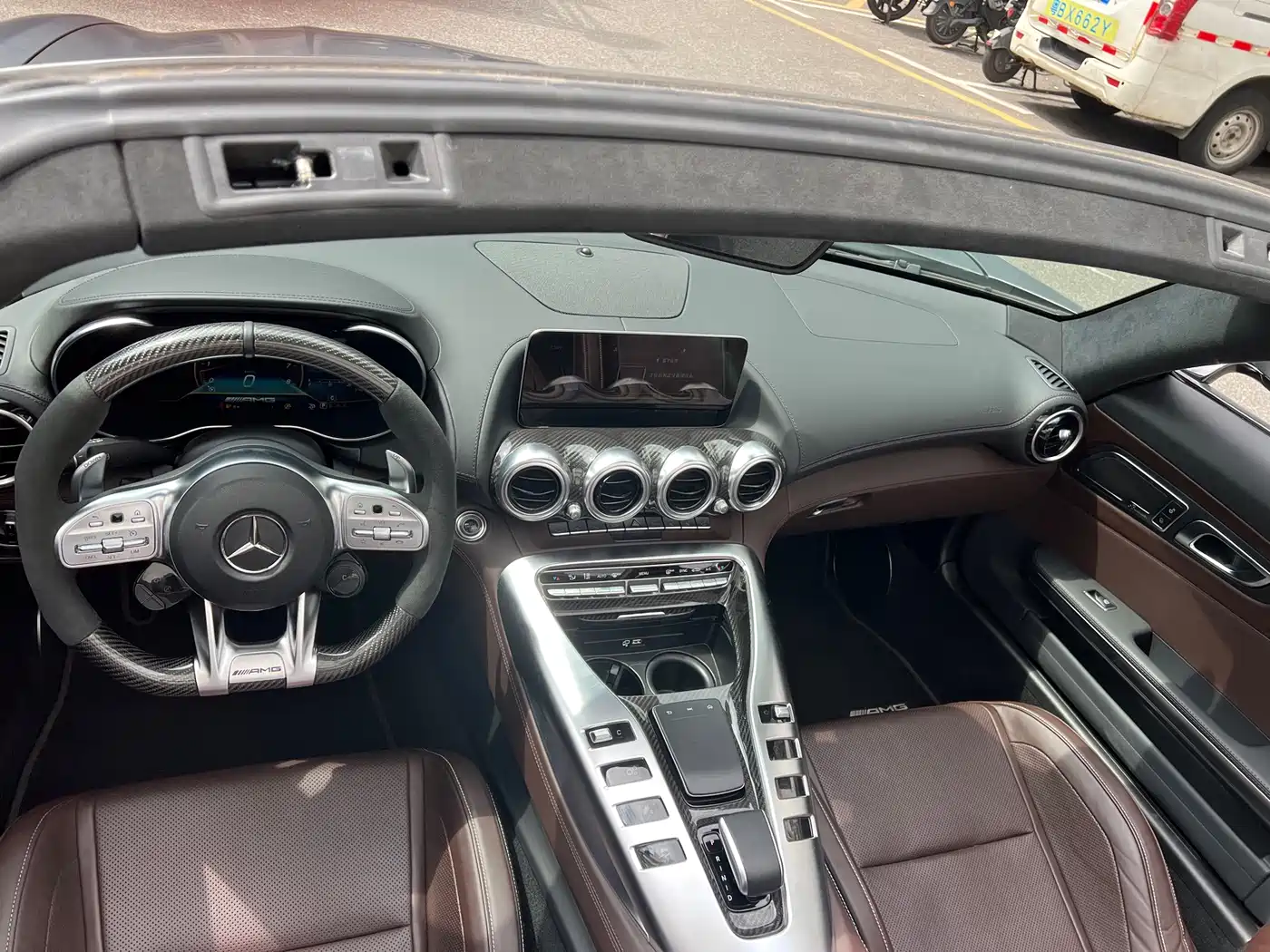 Mercedes-Benz AMG GT 2023