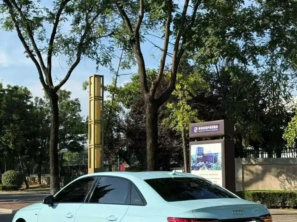 Audi A4 2022