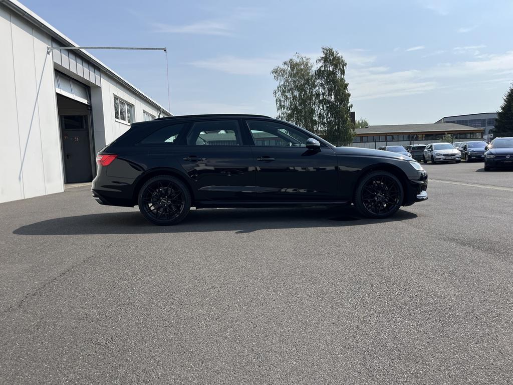 Audi A4 2023