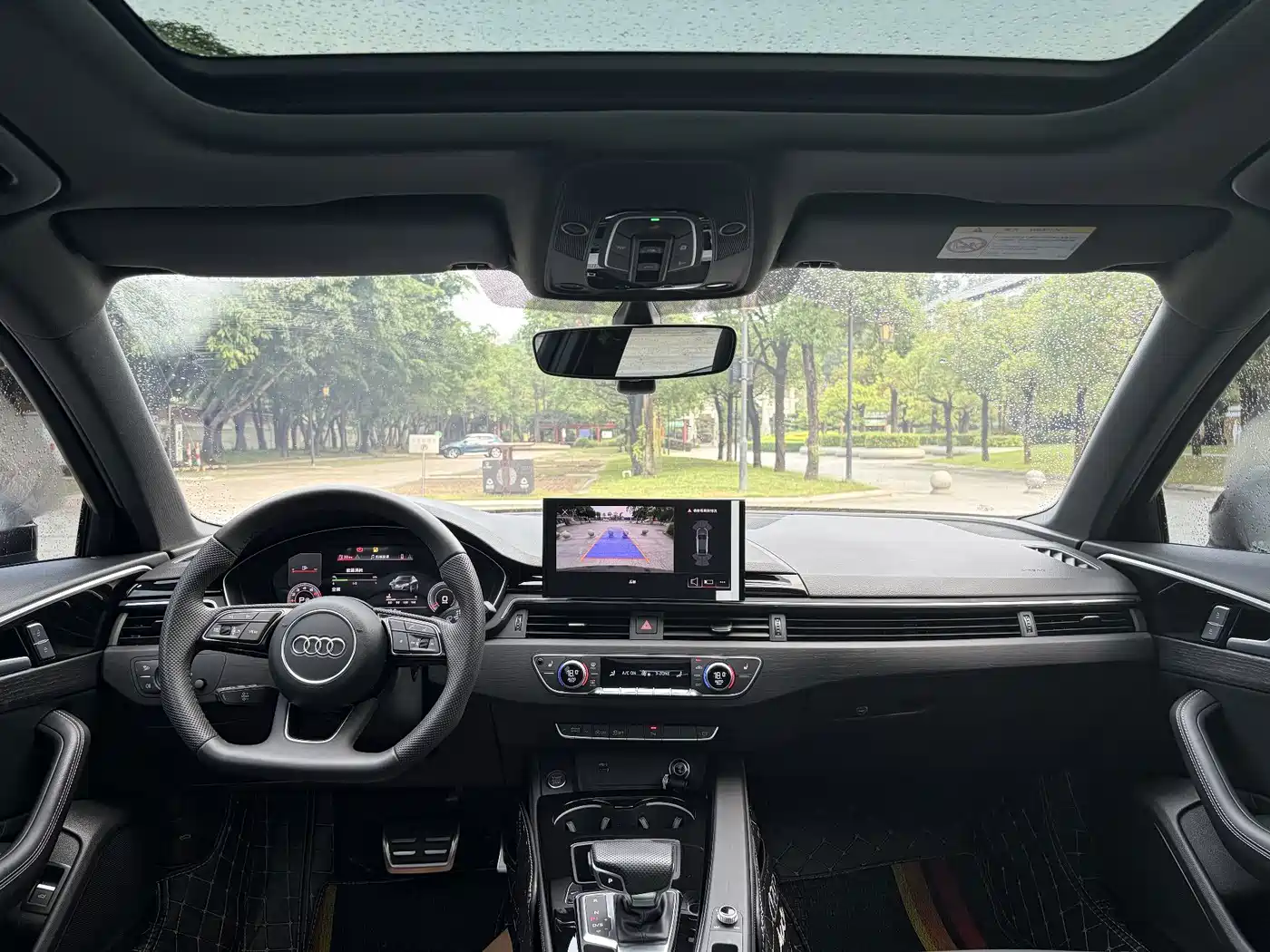 Audi A4 2025