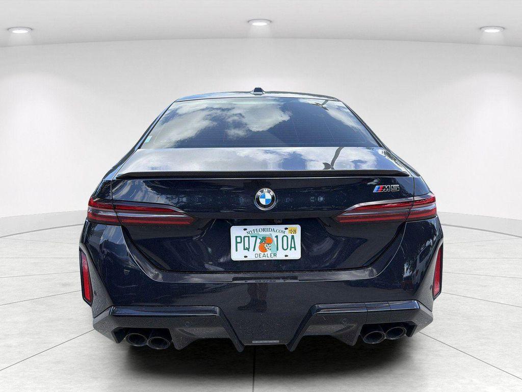 BMW M5 2025