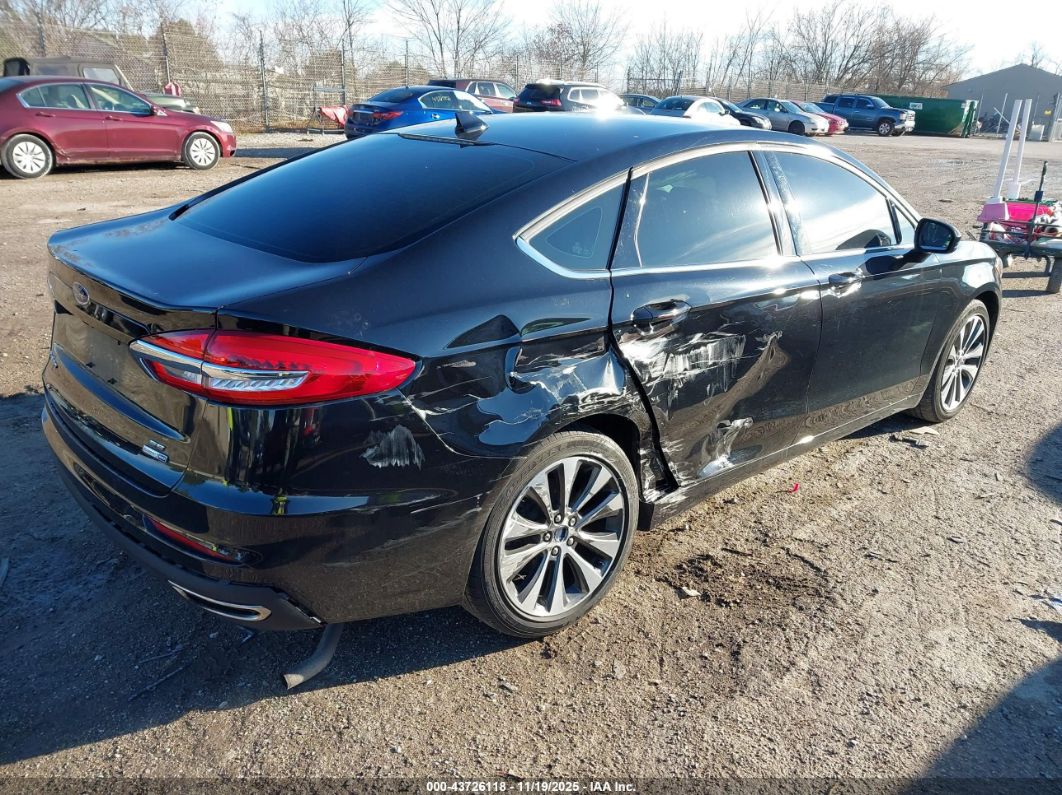 Ford Fusion 2020