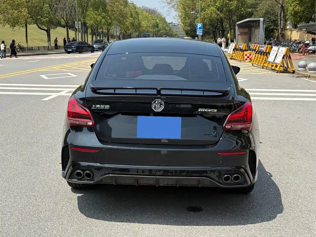 MG MG5 2022