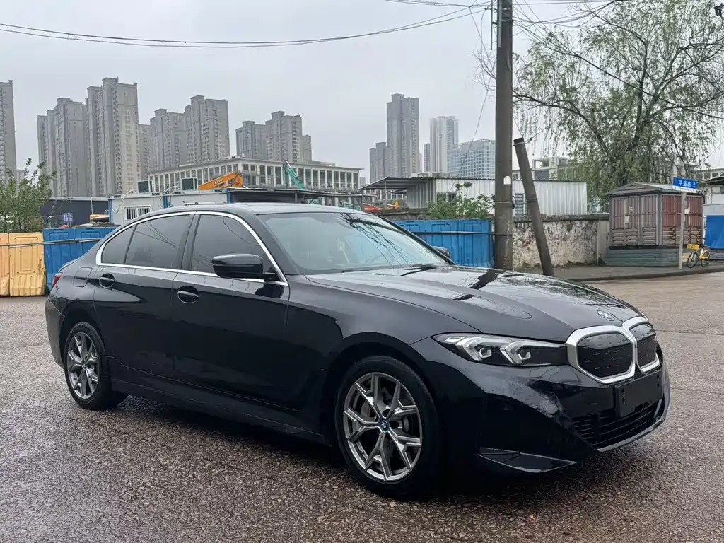 BMW i3 2023