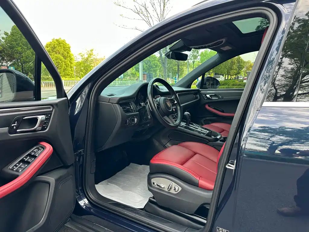 Porsche Macan 2022