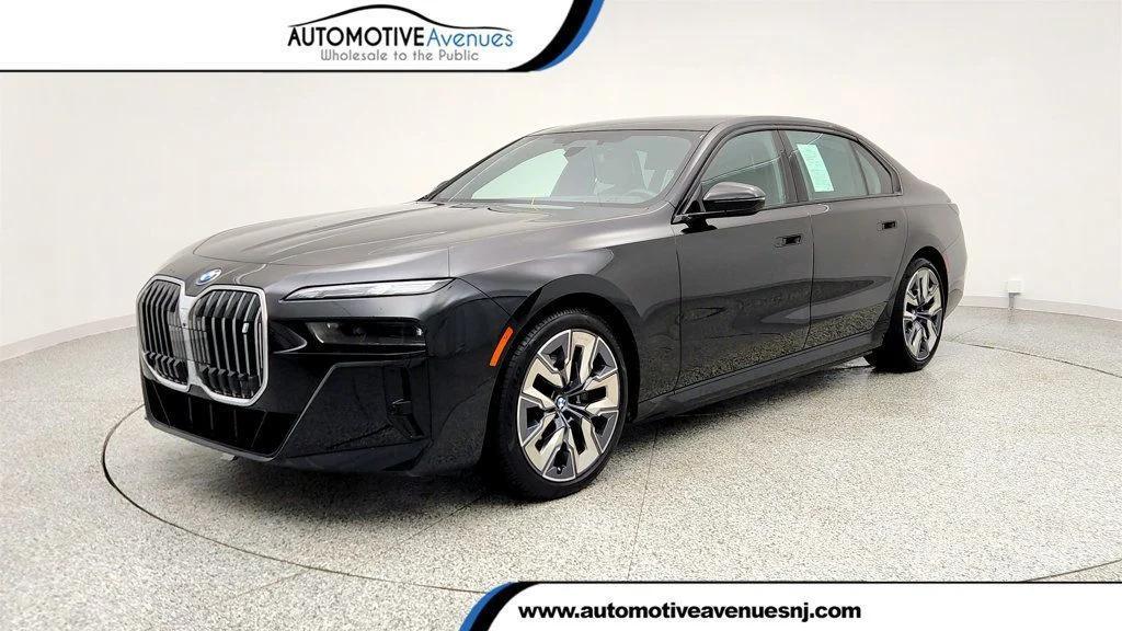BMW i7 2024