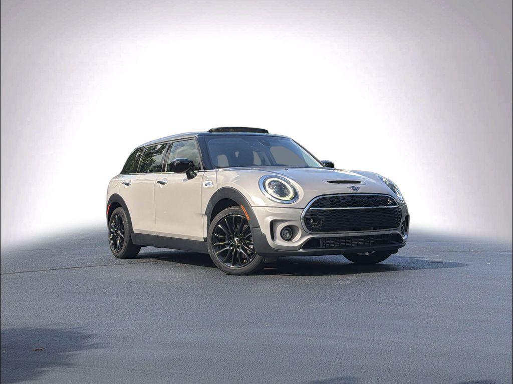 Mini Clubman 2024