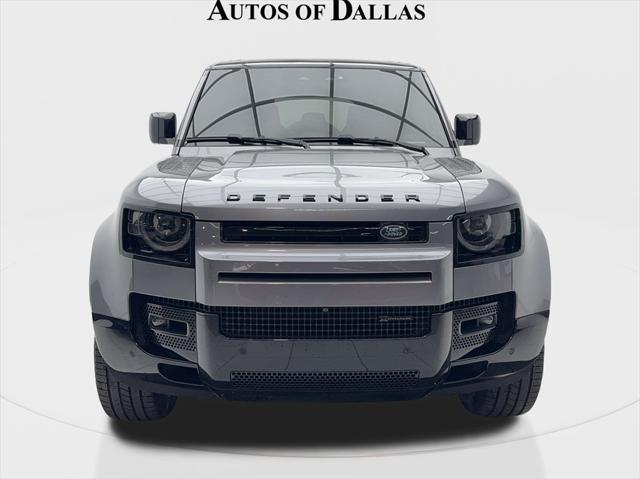 Land Rover Defender 2023